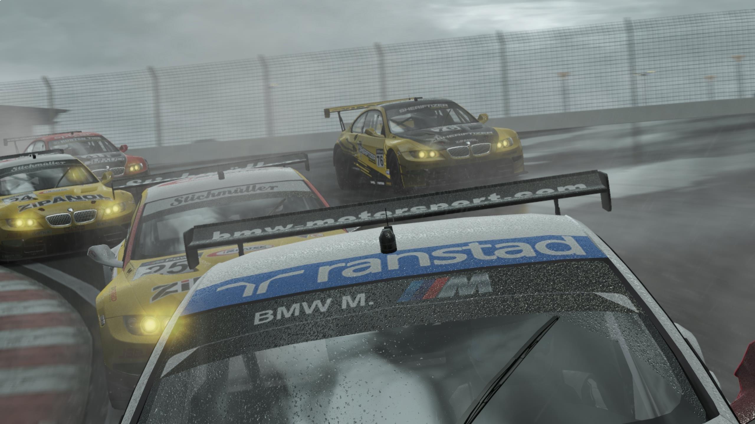 Project CARS: Game of the Year Edition - GameStop Exclusive - Xbox One - Image 4