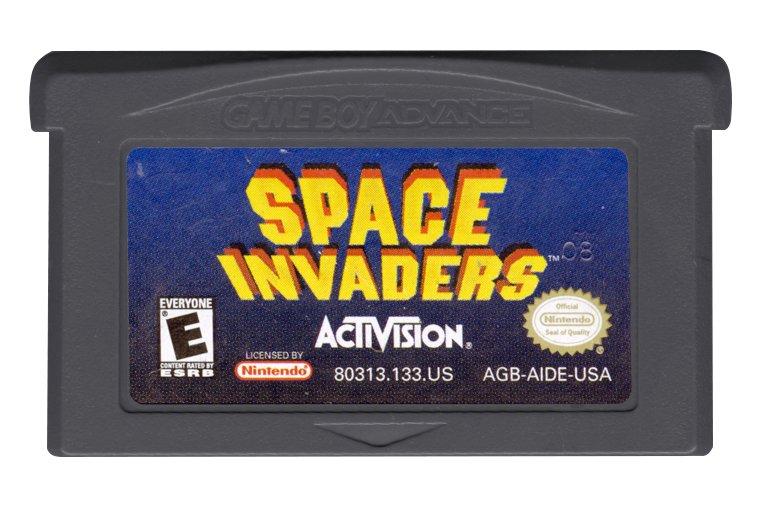 Space Invaders - Game Boy Advance